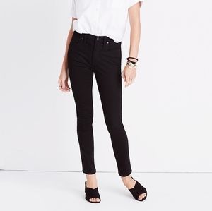 Madewell Tall 9" Mid Rise Skinny Jeans In ISKO Stay Black